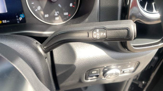 Mercedes-Benz Vito L2 Diesel Rwd 119CDI Select Crew Van 9G-Tronic - Image 32